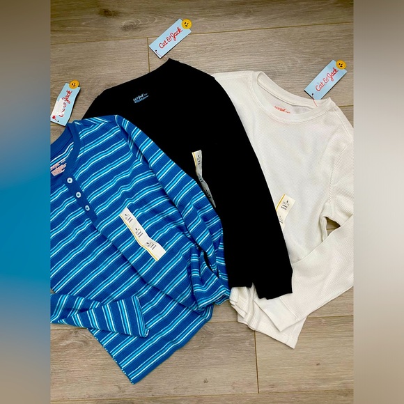 NWT 3 Pieces lot BOYS LONG SLEEVES BUNDLE BY CAT & JACK - Picture 2 of 5